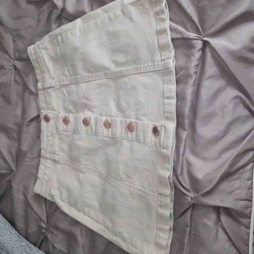 Cream Button-Up Women's Skirt